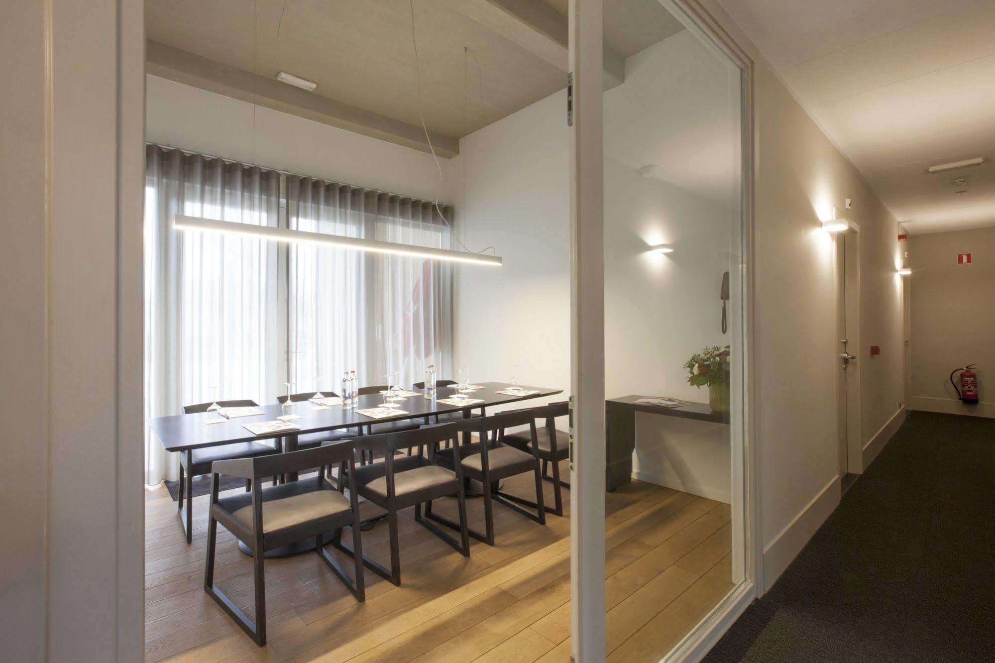 Hotel The Lodge Vilvoorde Esterno foto